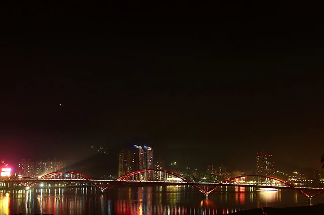 20090424-221-960